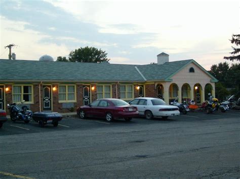 hotels in shelby ohio|relax inn shelby ohio.